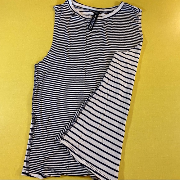 Super cool fine striped Design Lab swing tank top XS TP EUC - Picture 5 of 7